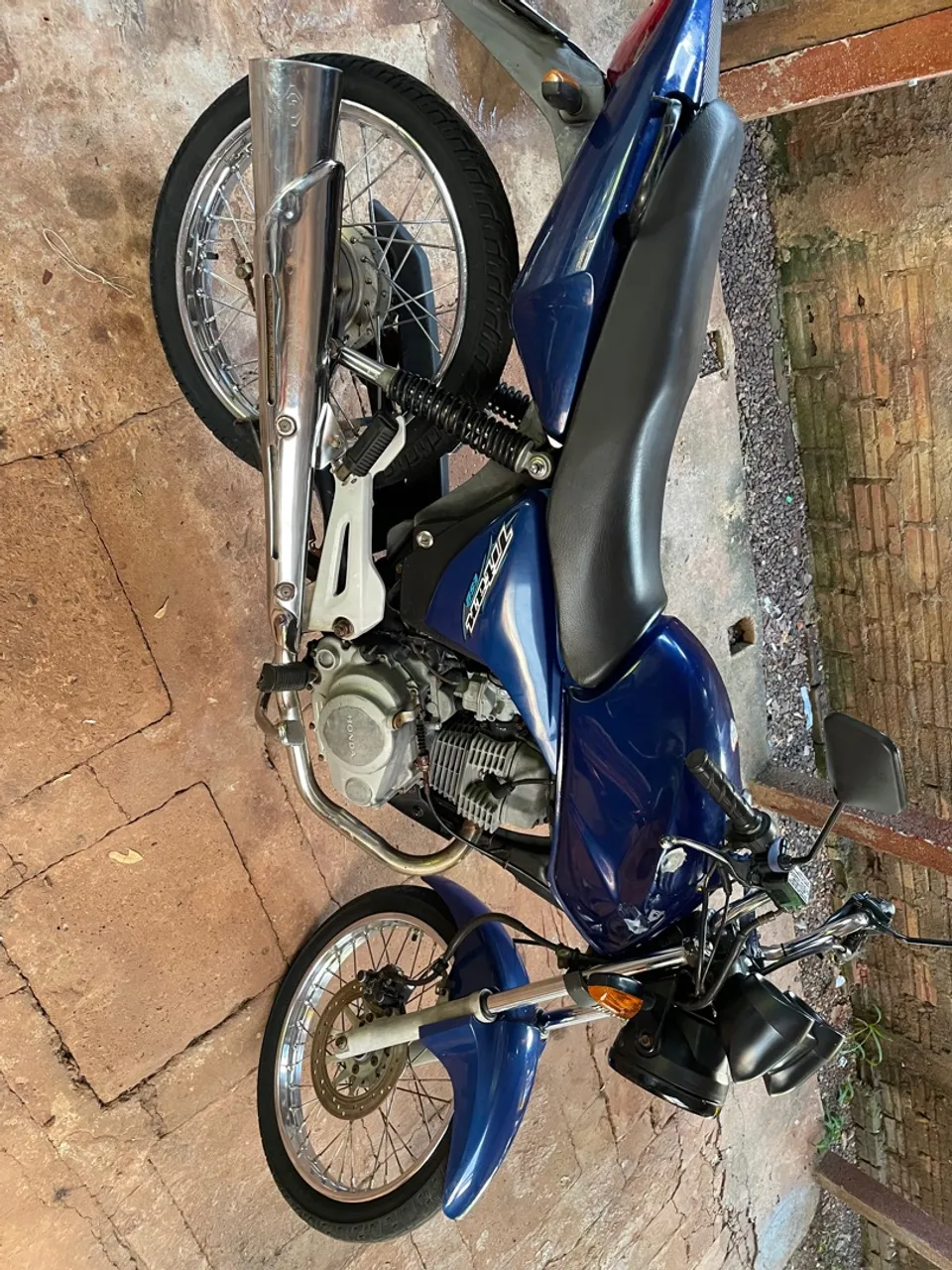 CG TITAN 150 cc ano 2006 modelo ESD,