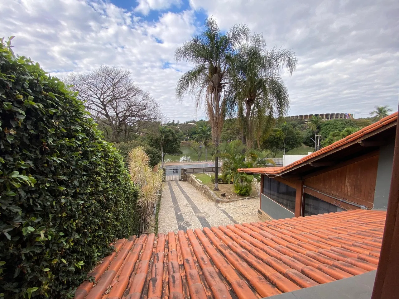 Casa comercial com 5 quartos à venda em Belo Horizonte