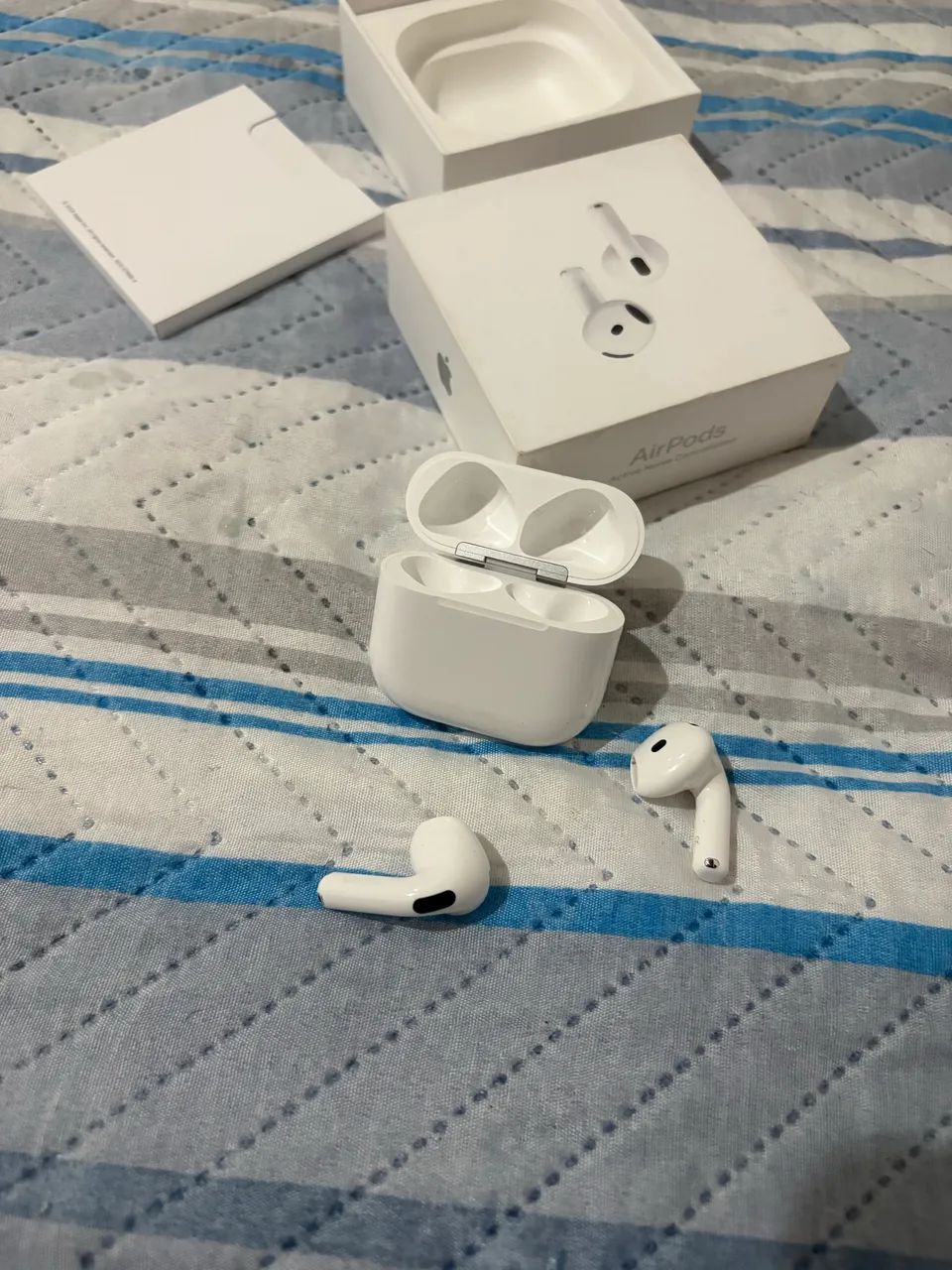 AirPods 4 with Noise Cancellation and USB-C Charging Case64252694983682122