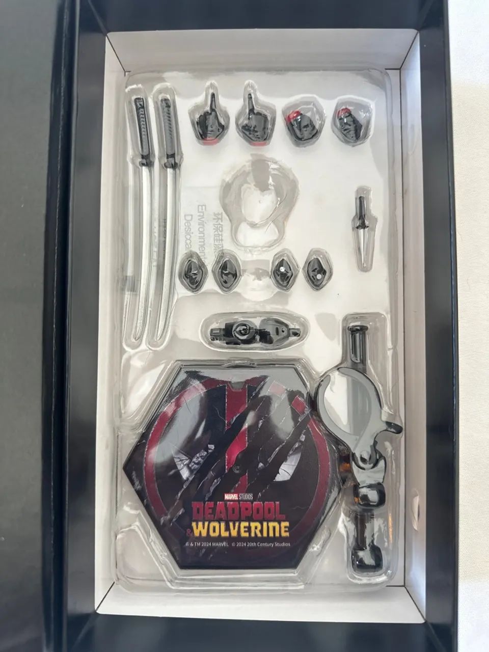 Action Figure Deadpool Wolverine - Marvel Studios - Foto 3