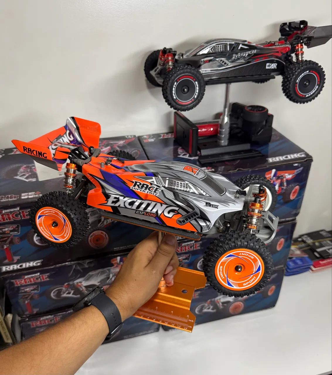 Carros de controle 4x4 profissional  - Foto 3