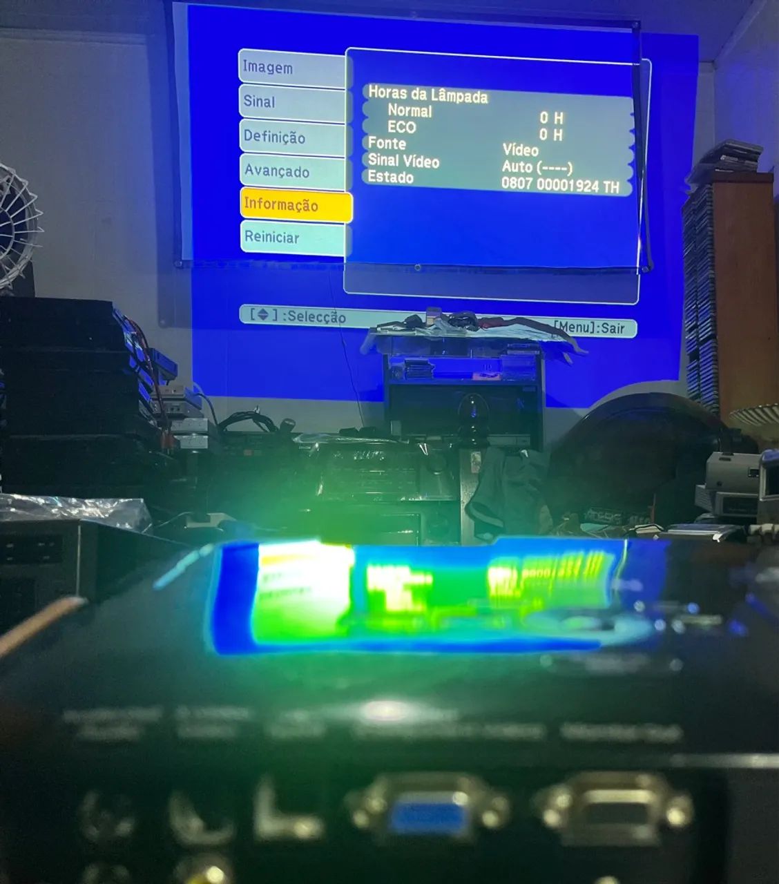 Projetor epson s8+ com lampada nova - Foto 3