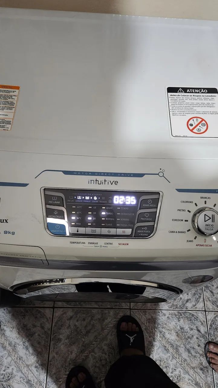 Lava e seca Electrolux 9kg - Semi nova 110v - Foto 2