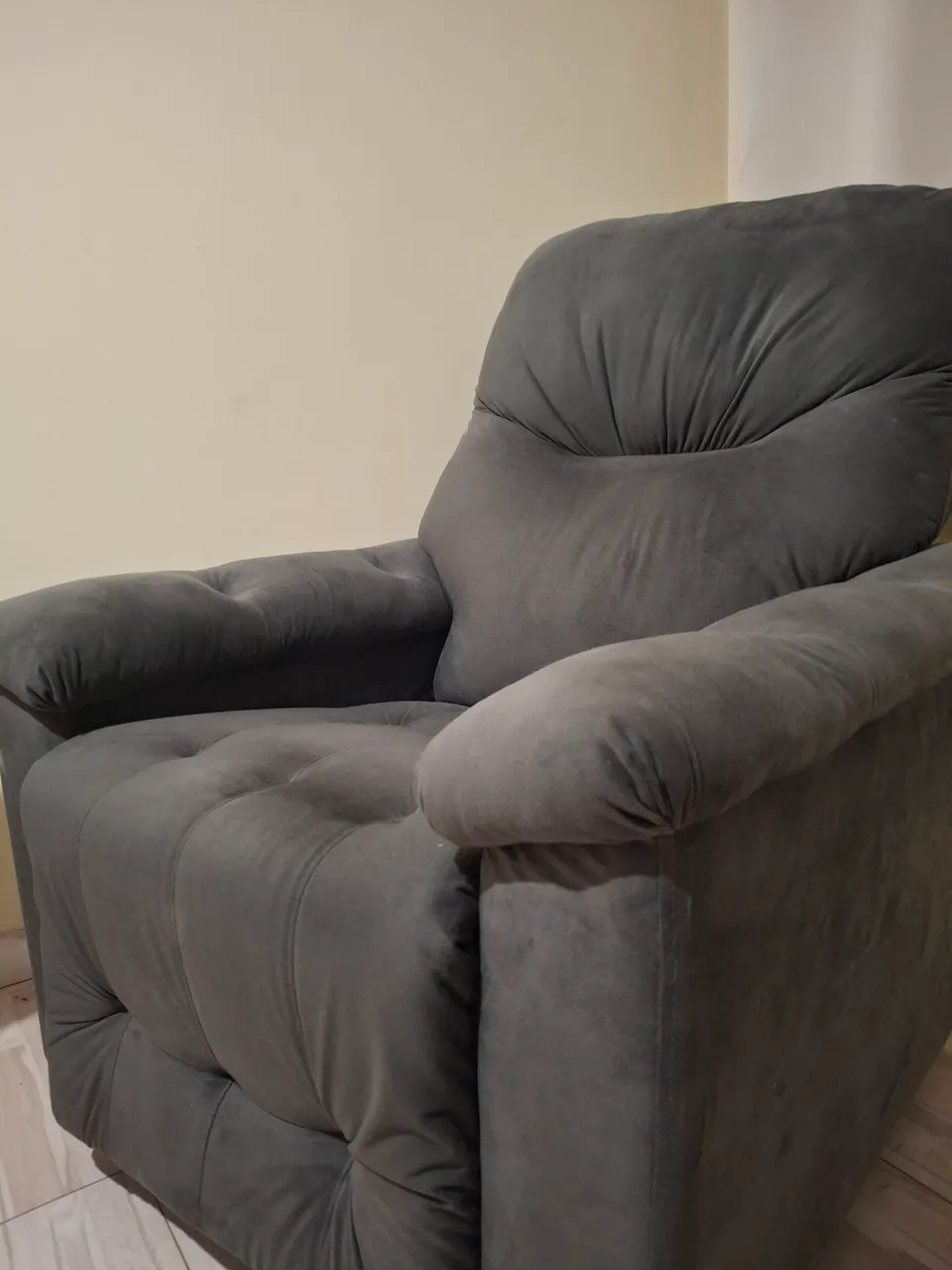 Poltrona Reclinável Confortável Cinza