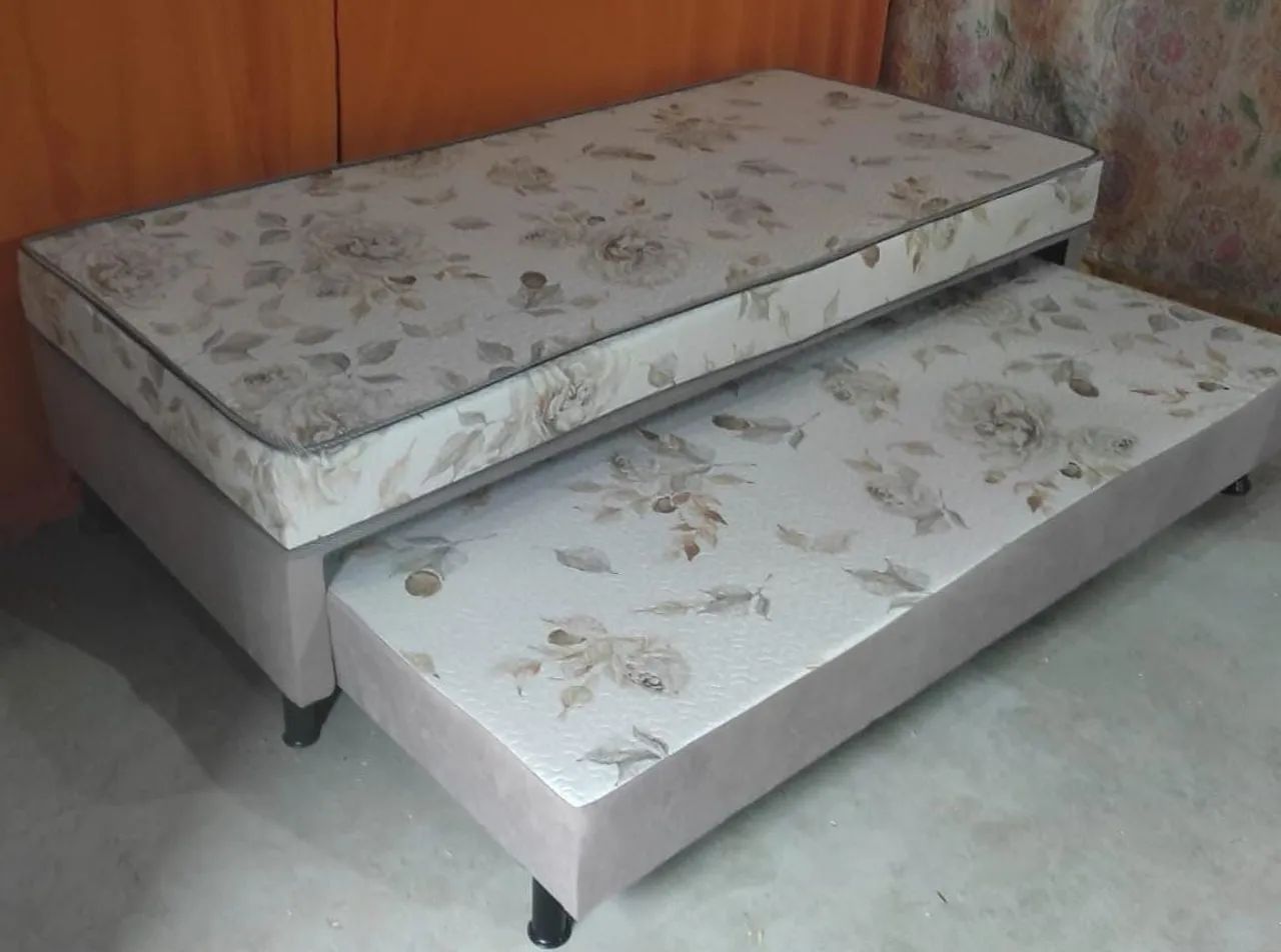 Cama auxiliar com colchão floral Frete grátis  - Foto 2