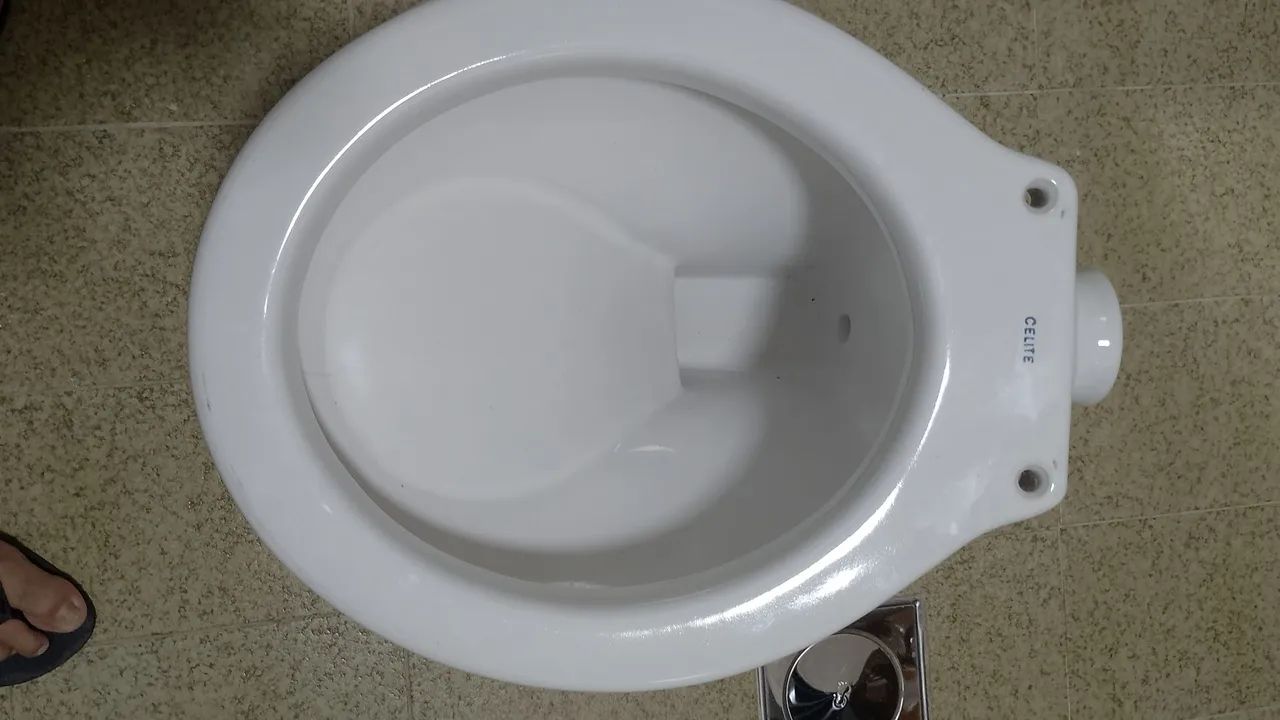 Vaso Sanitário Cerâmica Celite - Foto 3