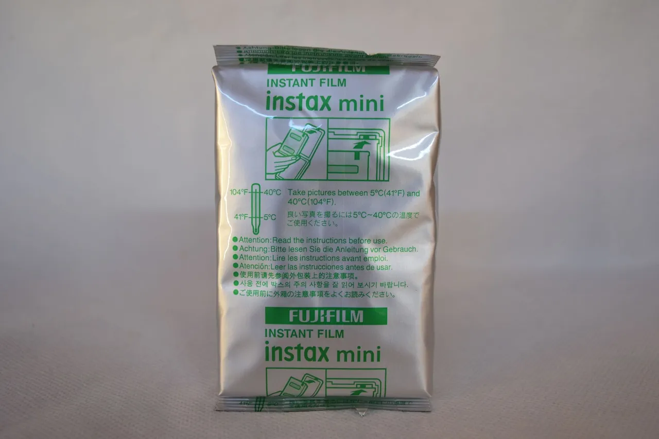 Fujifilm Filme Instax Mini 10fotos=R$69/20fotos=R$139 PROMOÇÃO!
