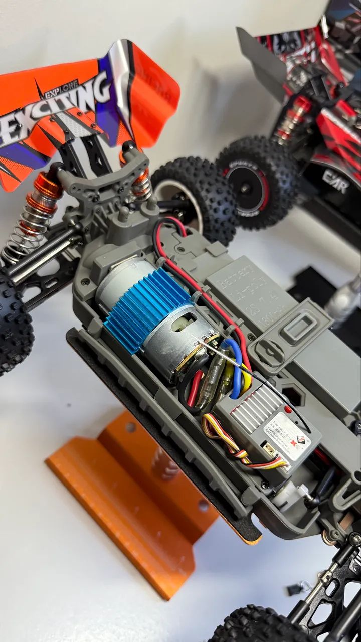 Carros de controle 4x4 profissional  - Foto 4