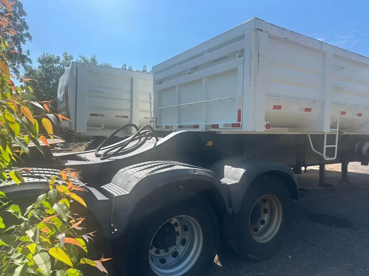 Basculante 9 eixos librelato ano 2021 - Foto 5