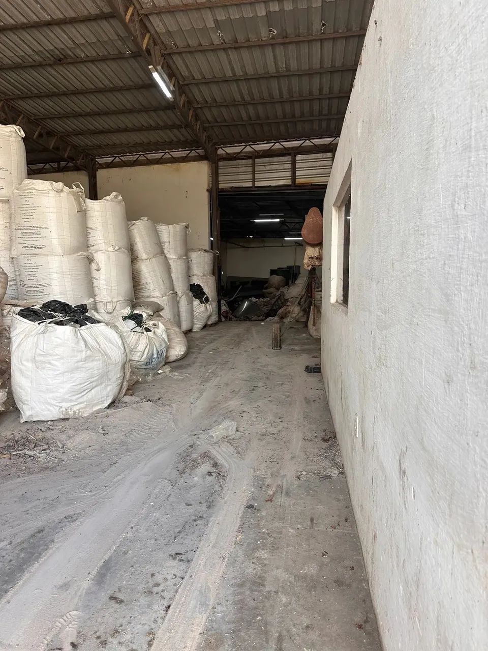 Galpão para Locação - Centro da Cidade - 820 m2 - Foto 2