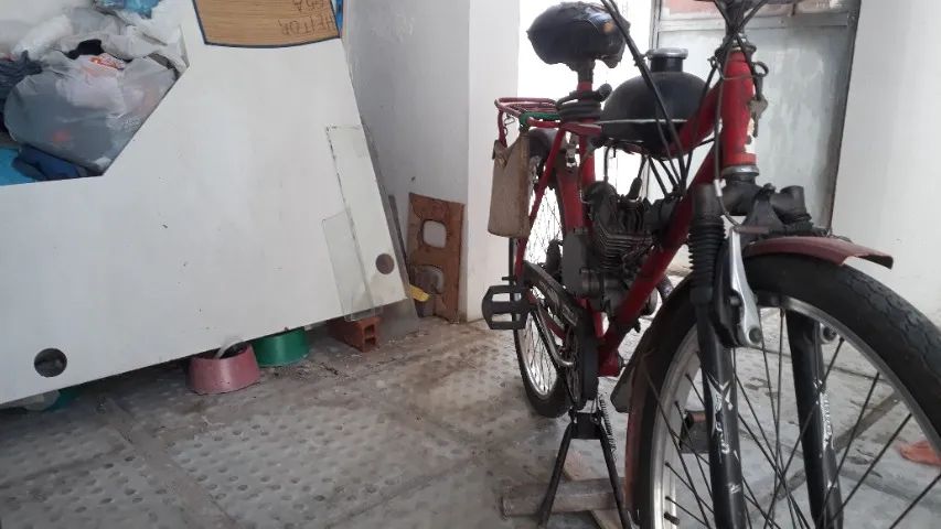 Bicicleta  a motor reliquia unico dono a 20 anos bon estado - Foto 4