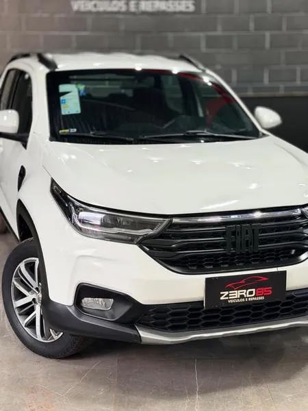Fiat Strada Volcano 1.3 Flex 8V CD Aut. 2023 - Foto 2