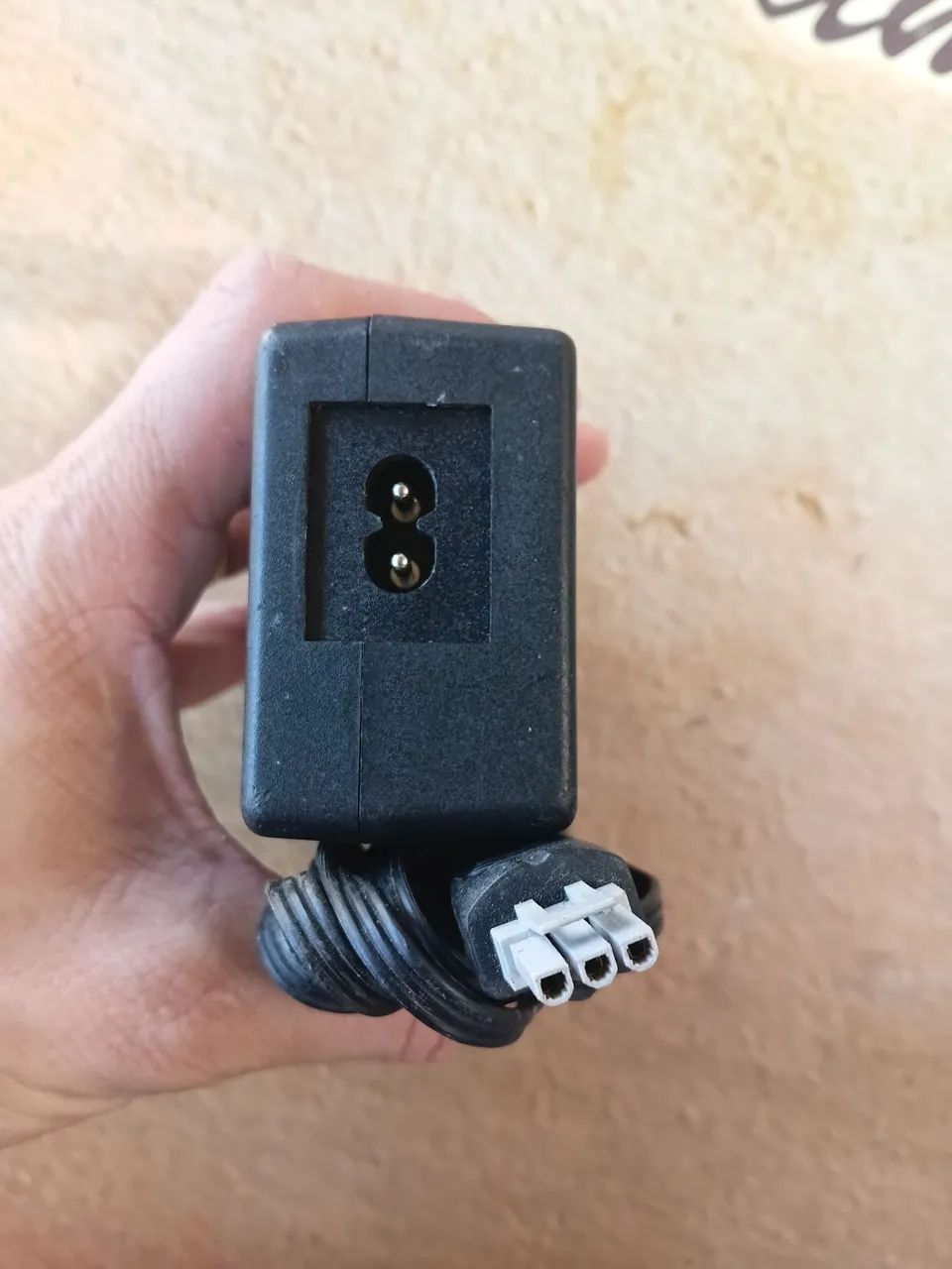 Fonte HP Original 0957-2231 - Dupla Voltagem 32V e 16V - Foto 2