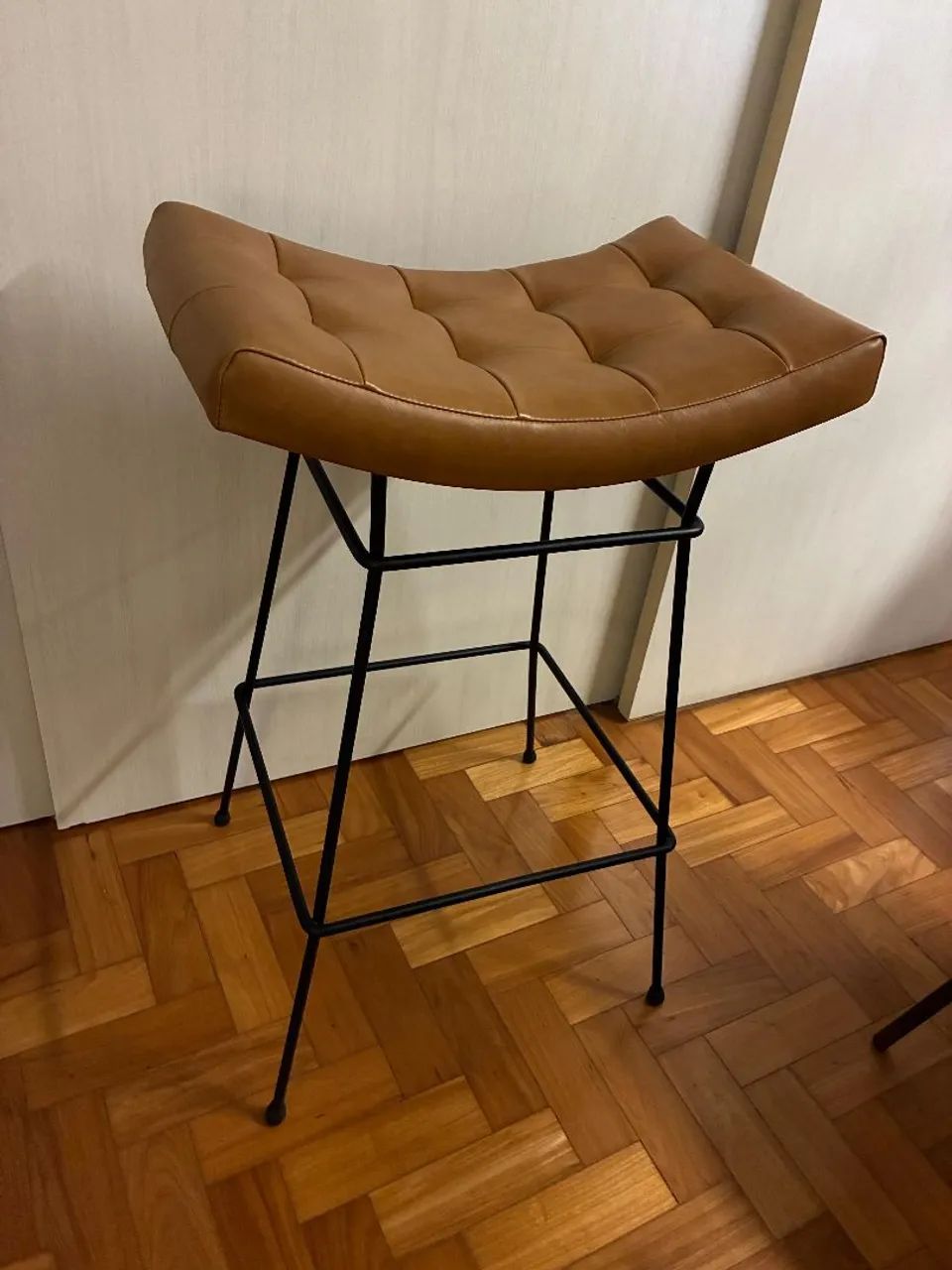 Banqueta Fernando Jaeger 82 cm | Design assinado - Foto 2