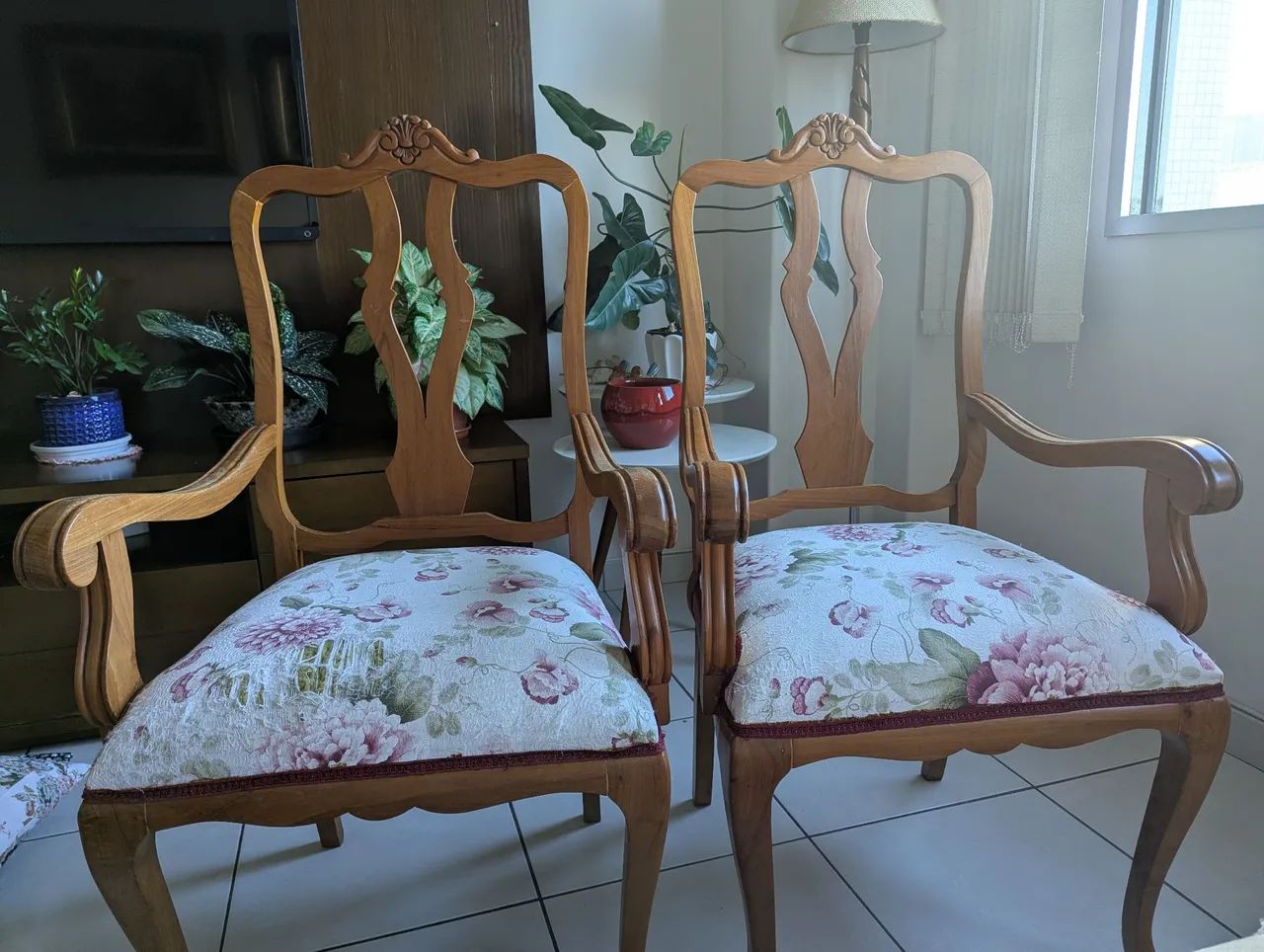 Cadeiras Clássicas Paraju