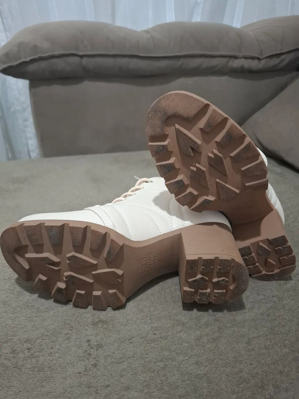 Bota feminina - Foto 3