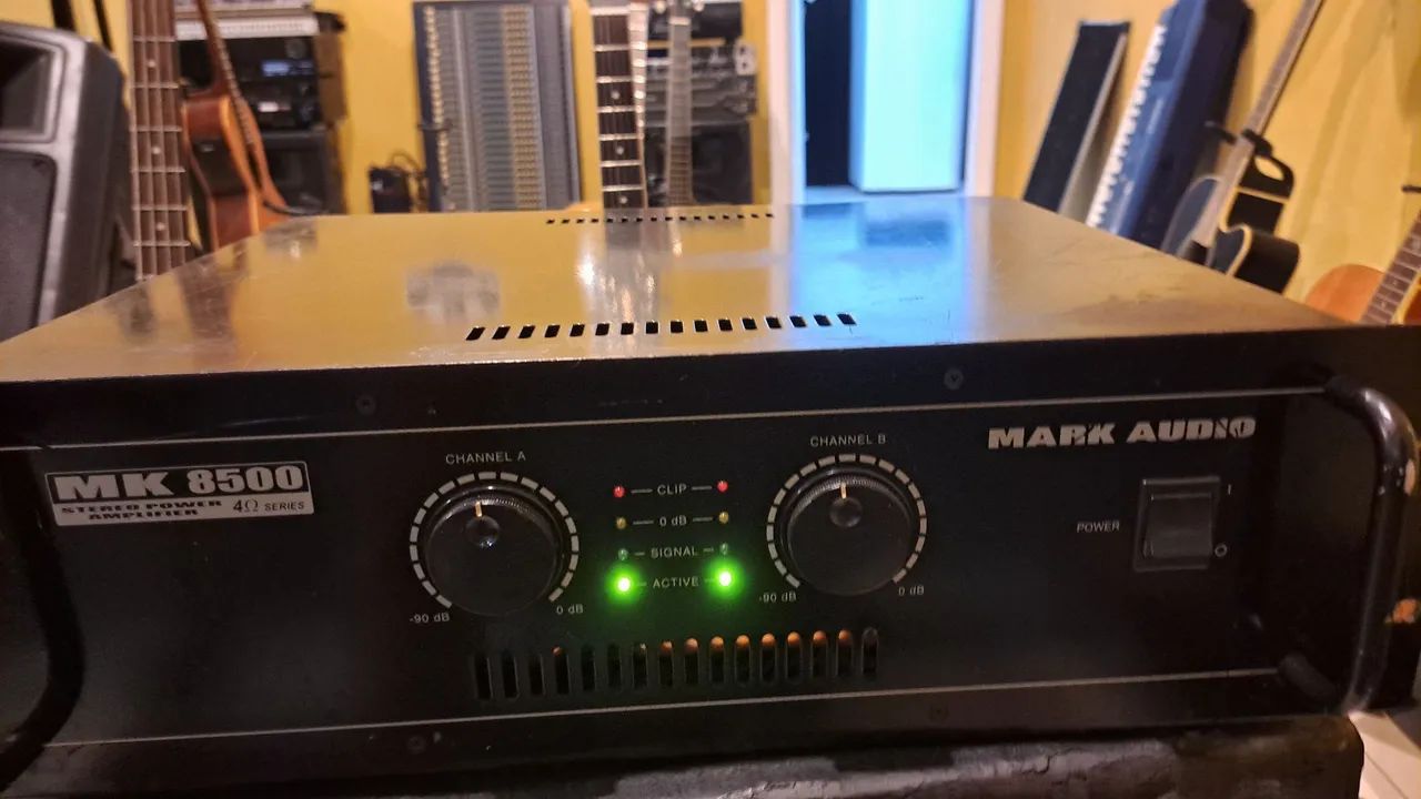 AMPLIFICADOR MK 8500, 1,500W