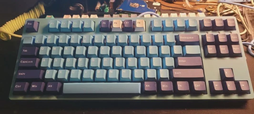 Teclado 75% AKKO 3087 v2