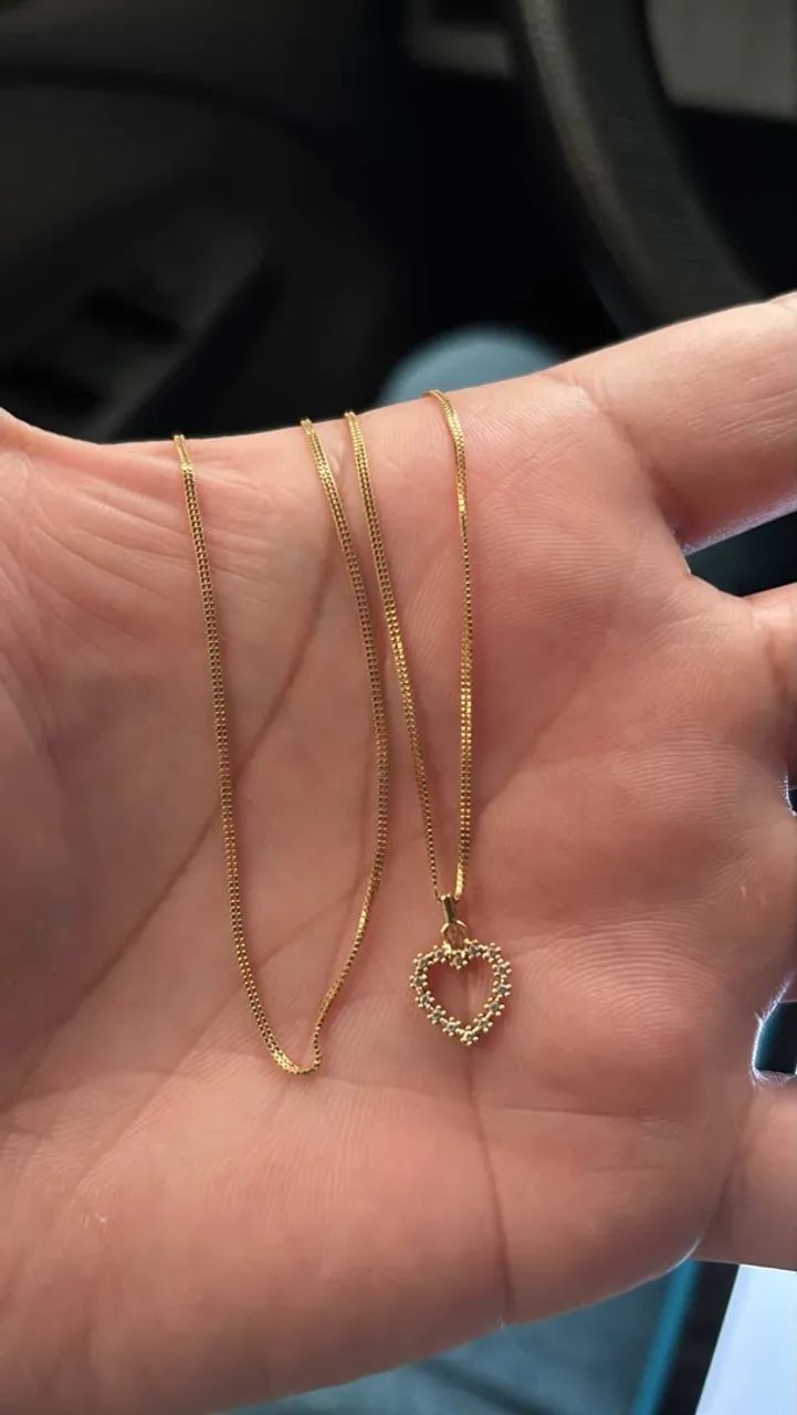 Colar em ouro 18k com pingente