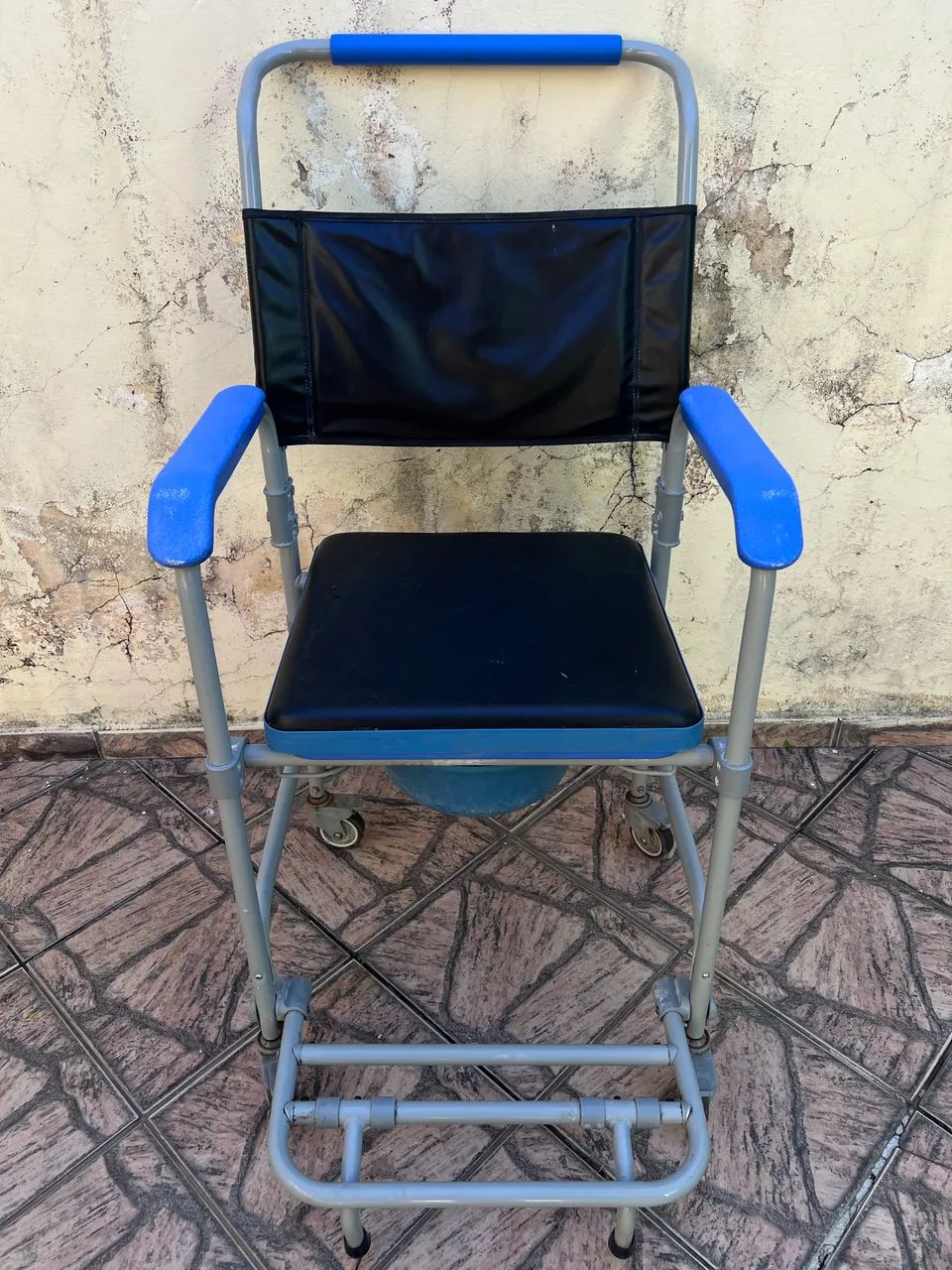 Cadeira de banho - Foto 2