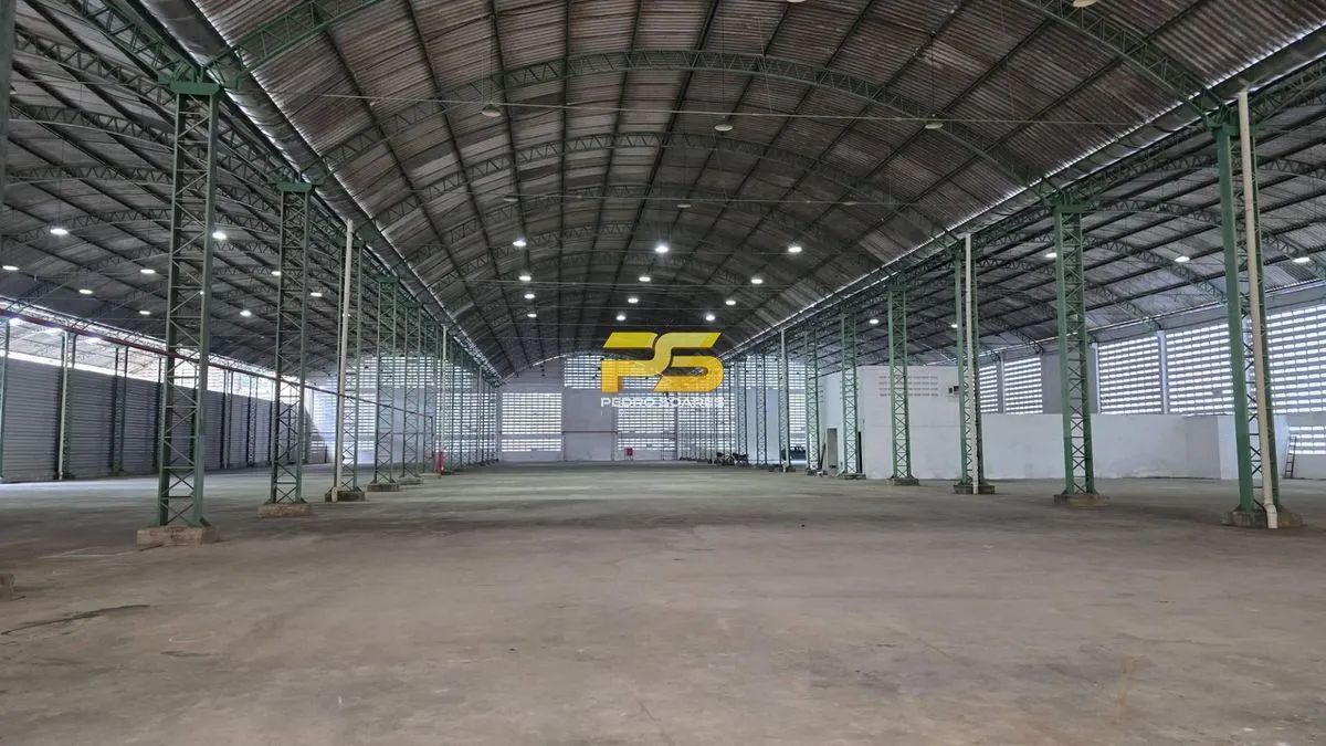 GALPÃO COM 1.680m² PARA ALUGAR NO B. DAS INDÚSTRIAS - Foto 3