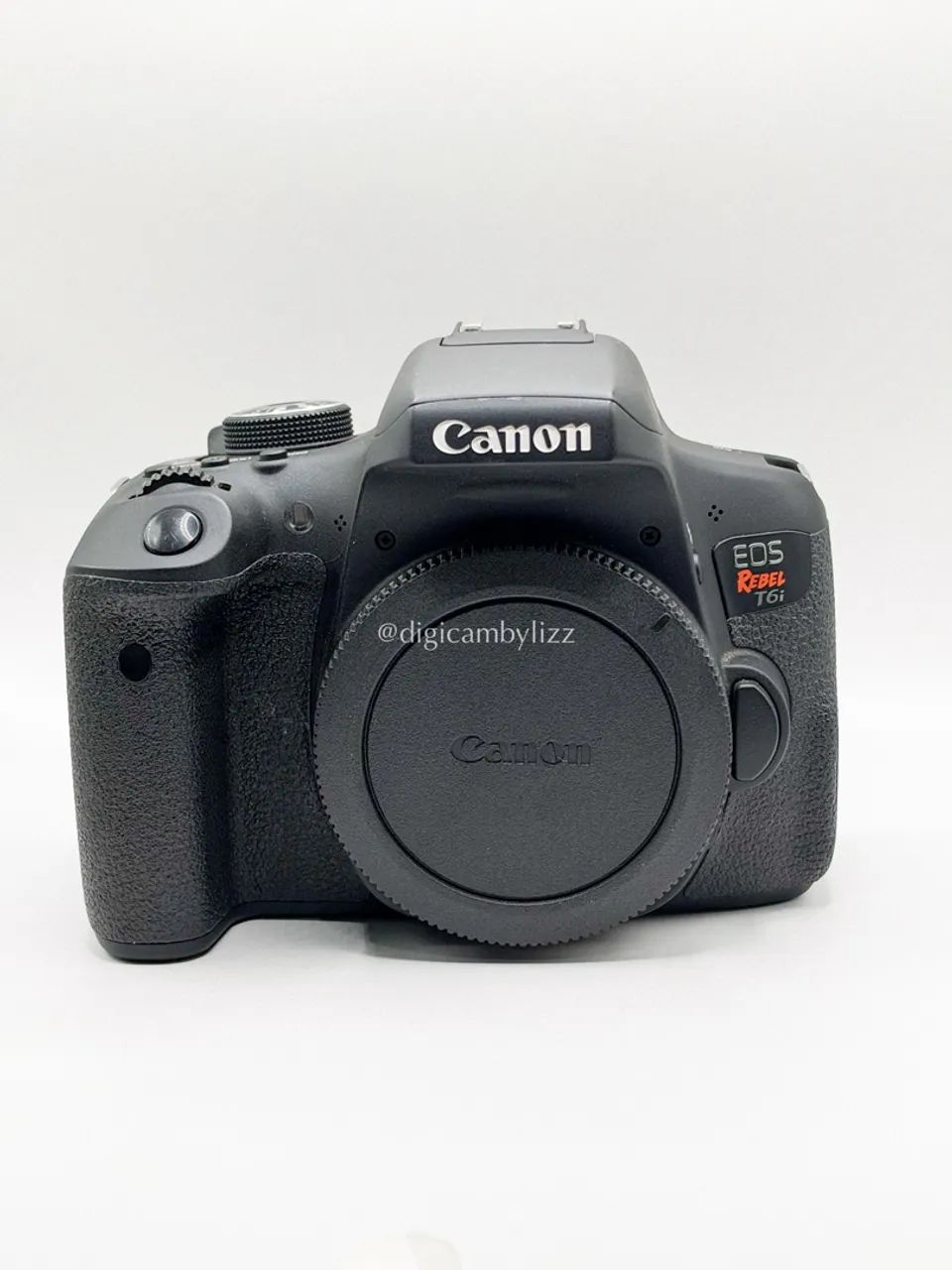 Canon EOS Rebel T6i