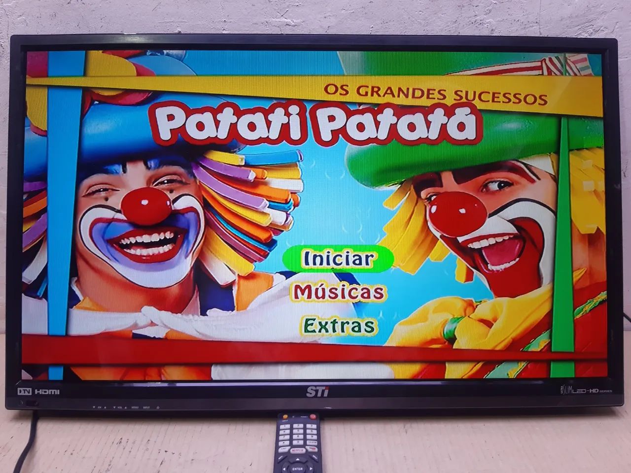 Tv 32 polegadas Semp imagem perfeitíssima. Entradas hdmi e conversor tv integrado.  - Foto 4