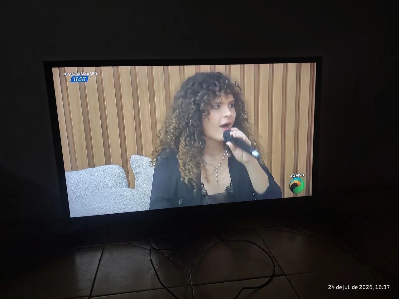 TV  - Foto 3