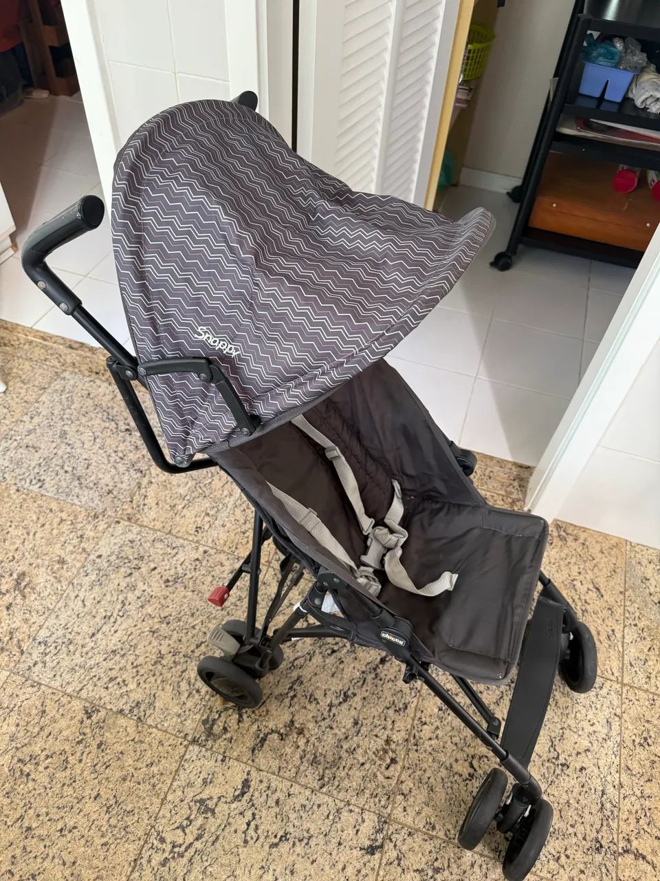 Carrinho para criança marca Chicco - Foto 5