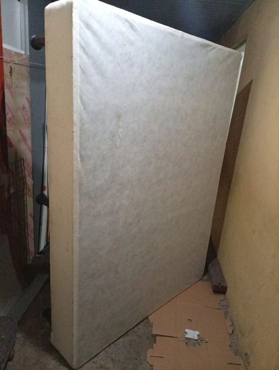 Cama casal com colchão  - Foto 2