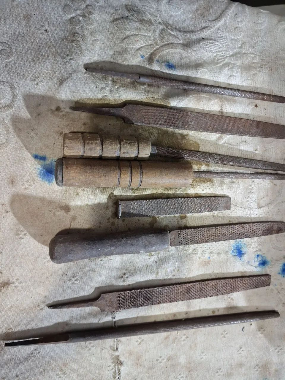 8 limas de ferro 