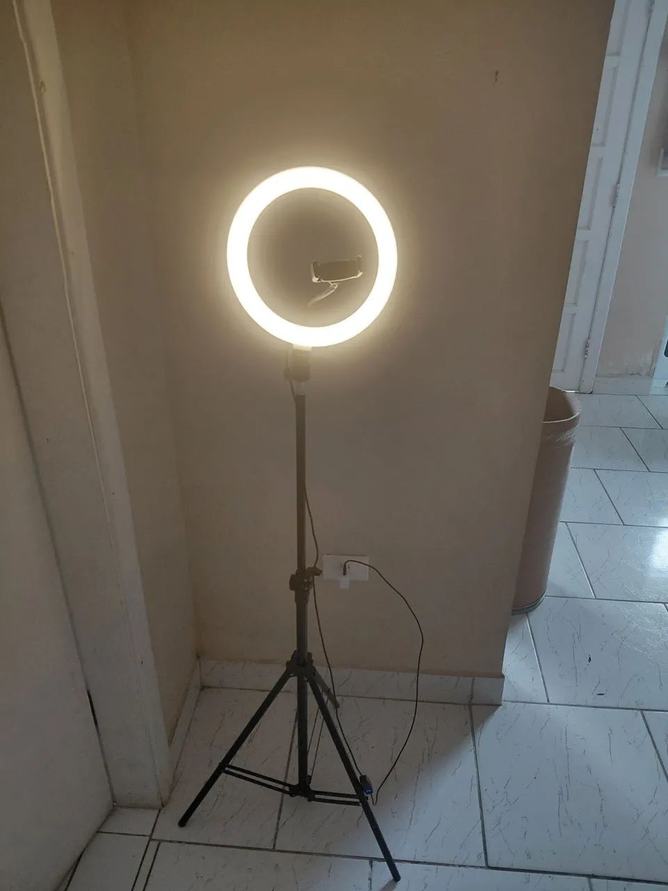 Ring light 