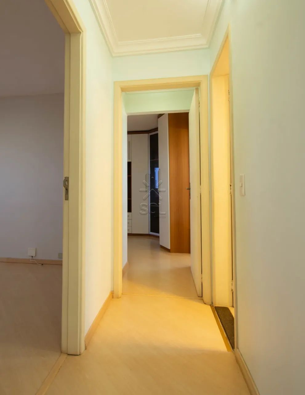 Apartamento amplo e semi-mobiliado à venda no Edifício San Ignácio - Centro de Foz do Igua - Foto 3