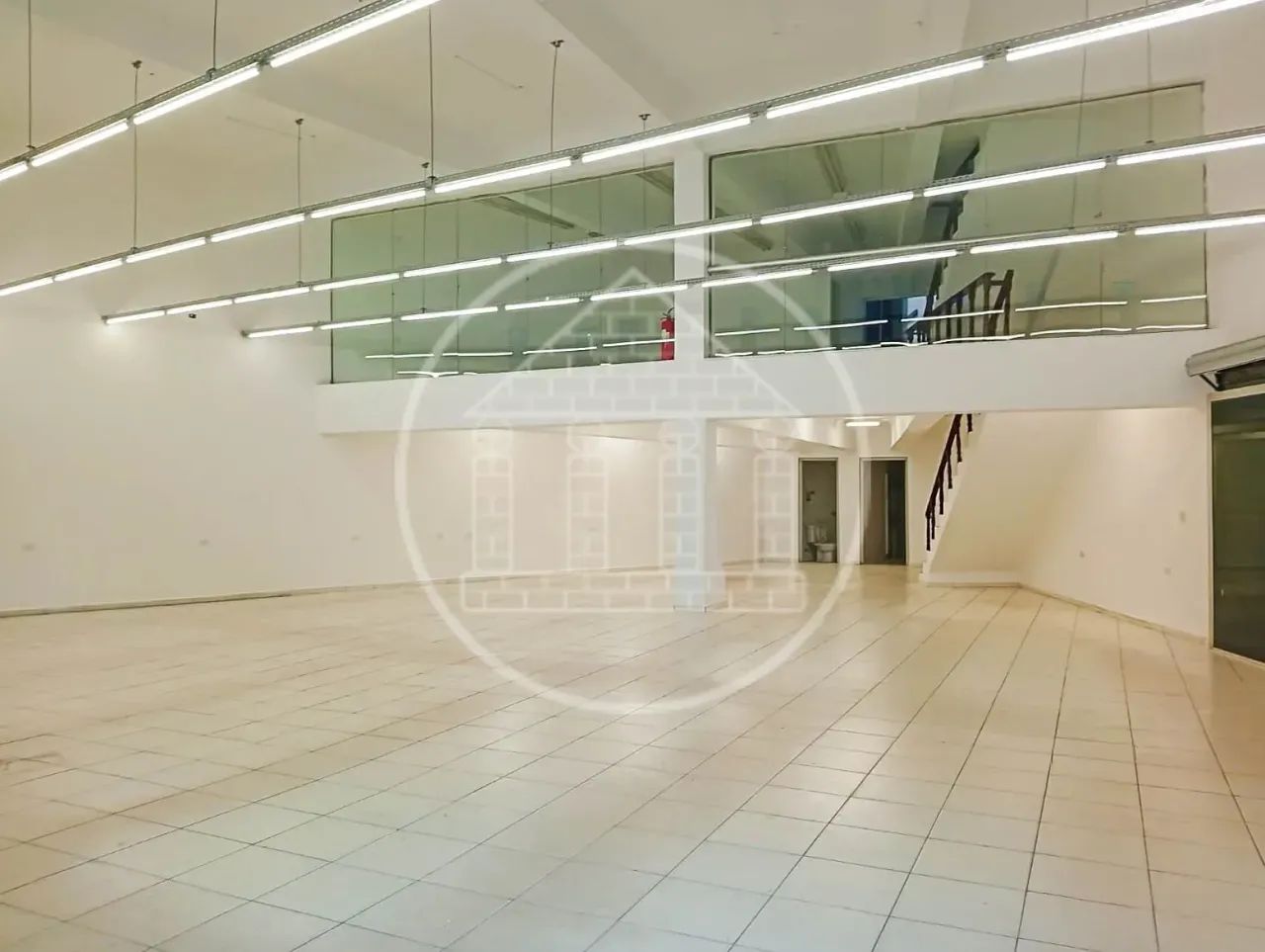 Prédio Comercial para locação em Santa Terezinha, Santo André - SP