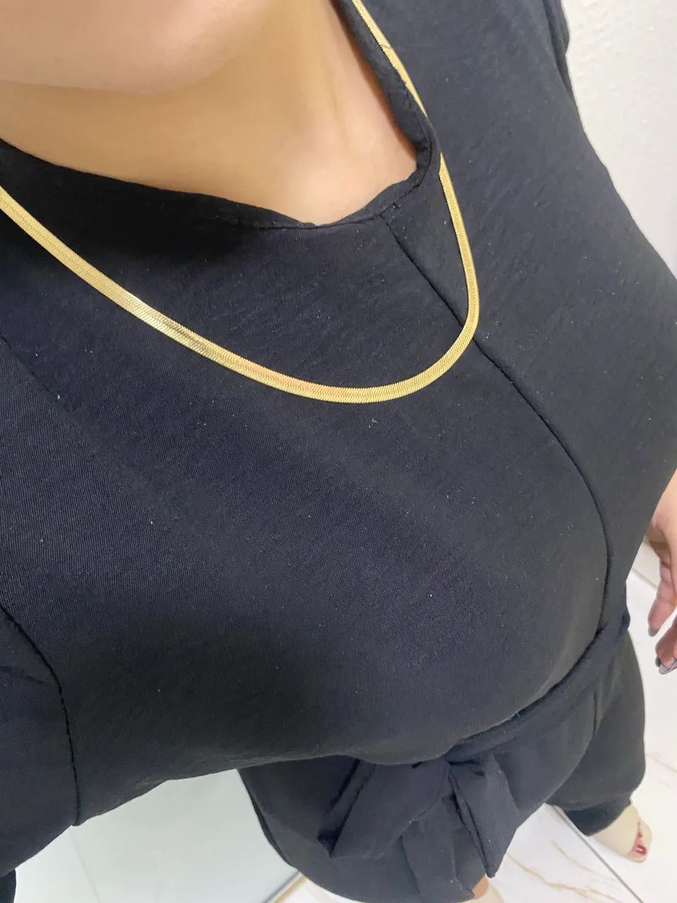 O Colar Fita Dourado que Deixa Qualquer Produção Mais Sofisticada  - Foto 3
