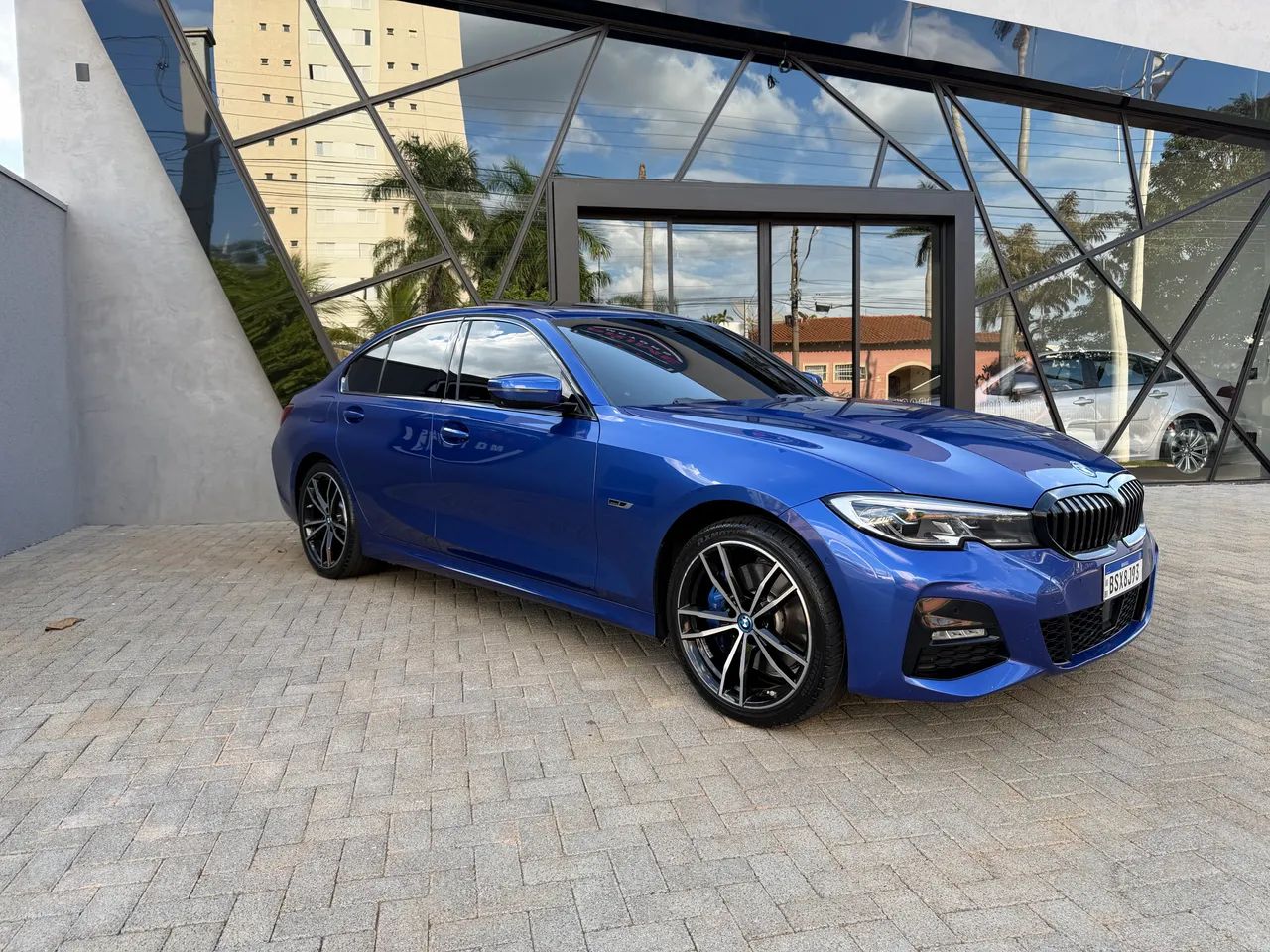 BMW 330E 2022