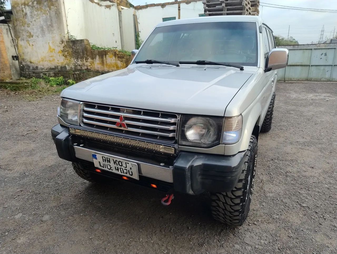 Mitsubishi Pajero Pajero GLX 2.8 Diesel 4p Mec 1995