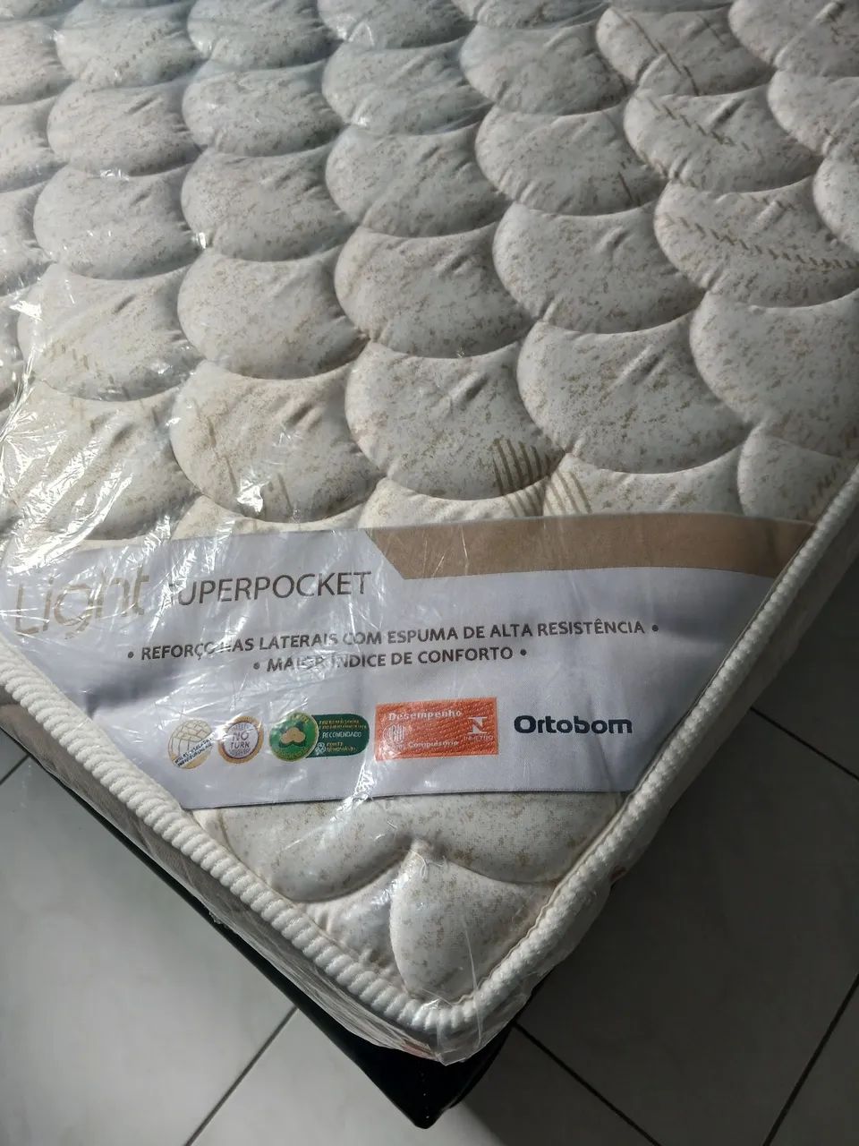 Vendo cama box patrão Ortobom 