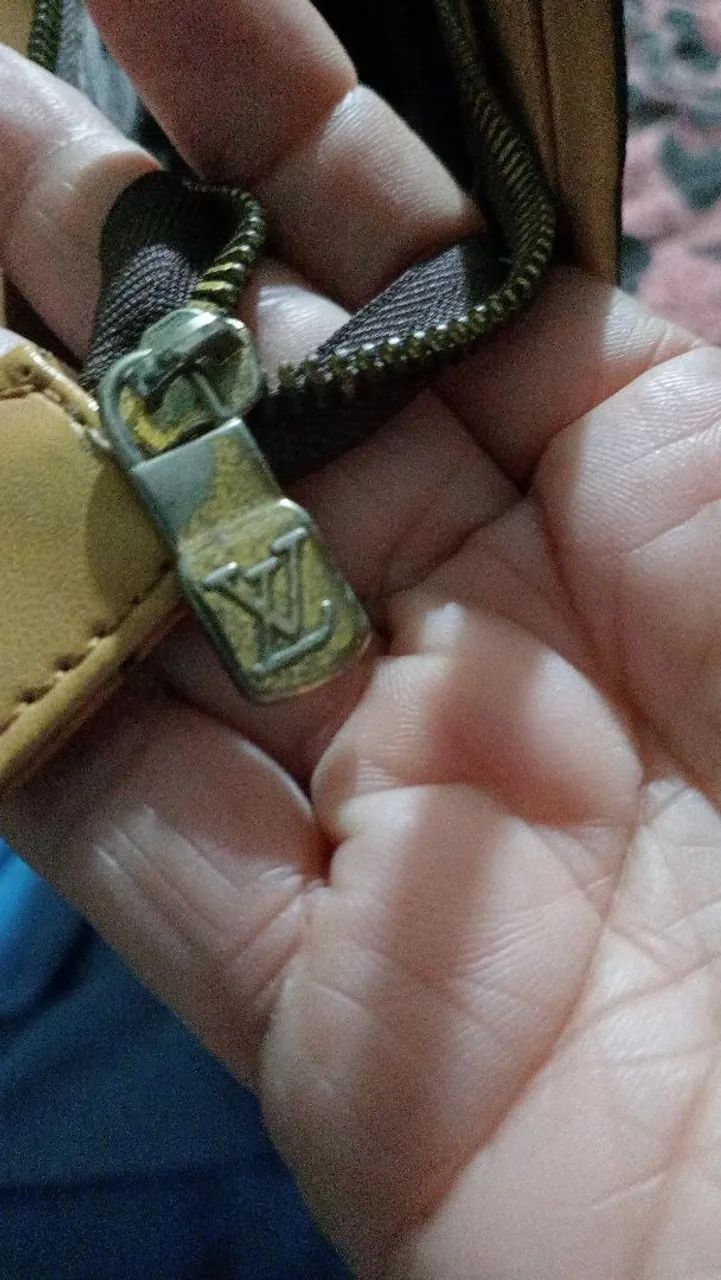 SHOULDER BAG  Louis Vuitton Monogram Looping GM - Foto 4