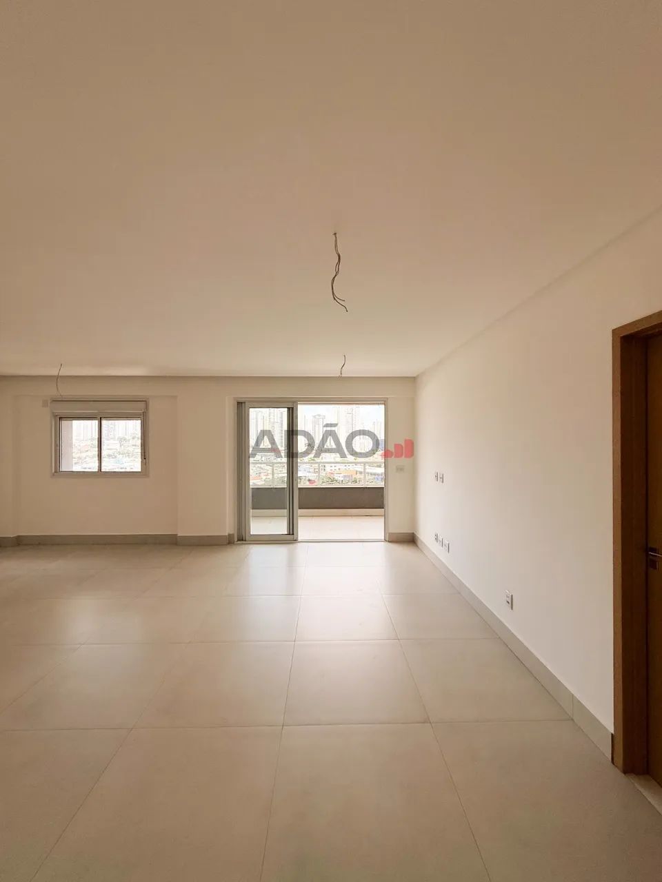 APARTAMENTO NO SETOR OESTE COM 3 SUÍTES E 133m² Apartamento com 3 Quarto(s) e 4 banheiro(s - Foto 3