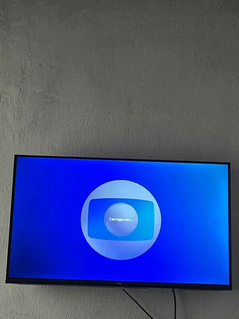 TV TCL Smart 32 - Semi nova com nota fiscal
