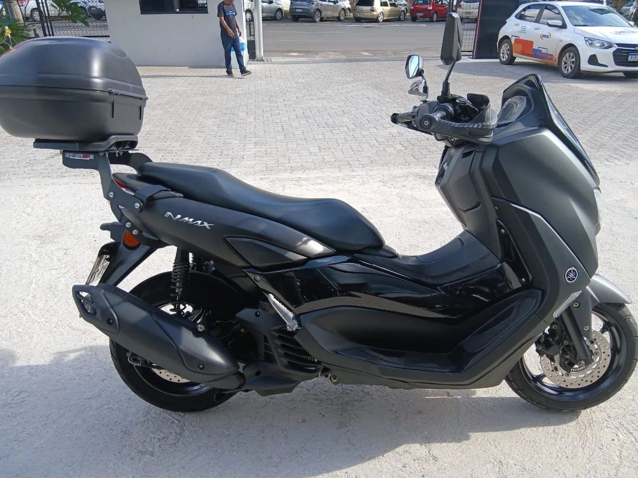 NMax 2022 ABS 160, em ótimo estado e com baú - Foto 3