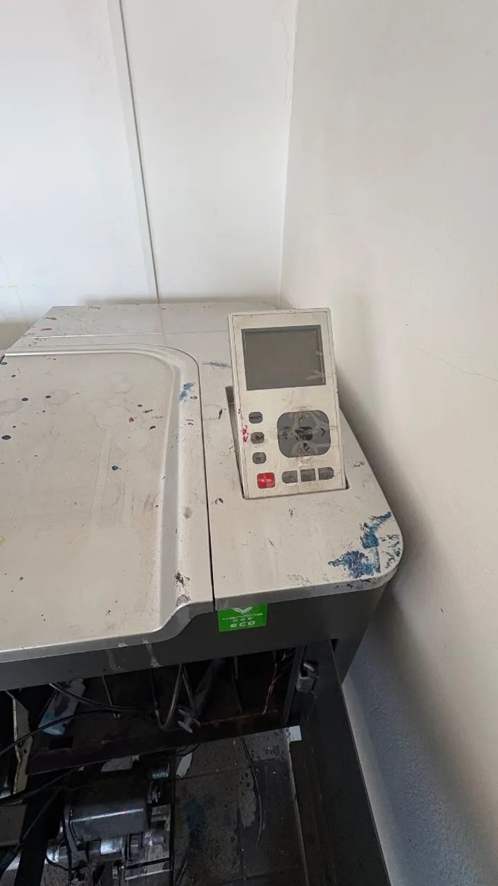 Impressoras digitais para impressão em lonas e adesivos - Foto 5