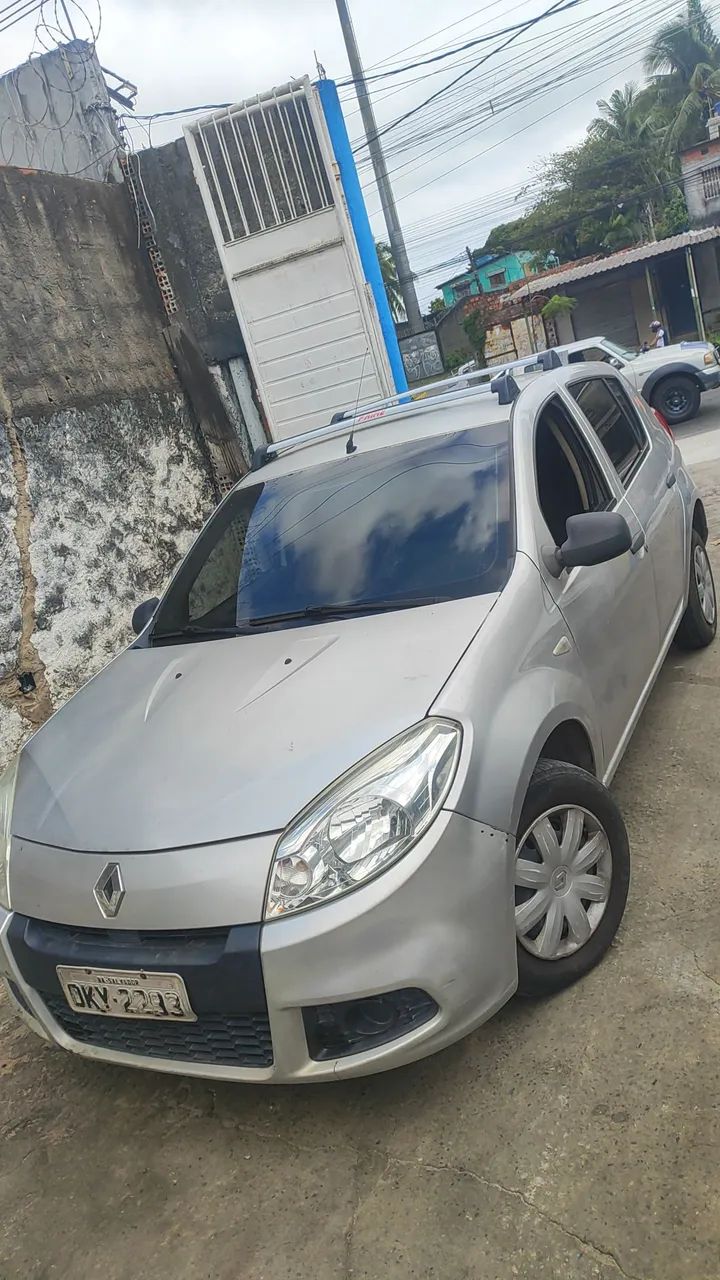 Renault Sandero AUTHENTIQUE HI-FLEX 1.0 16V 5P 2013