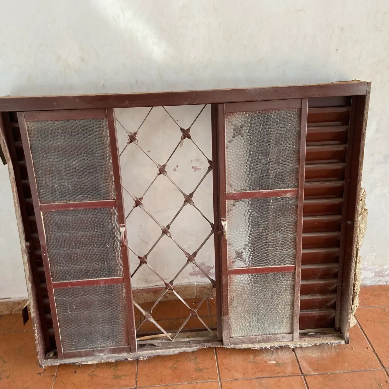Selling Iron Window *