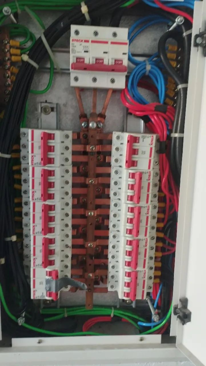 Eletricista  - Foto 3