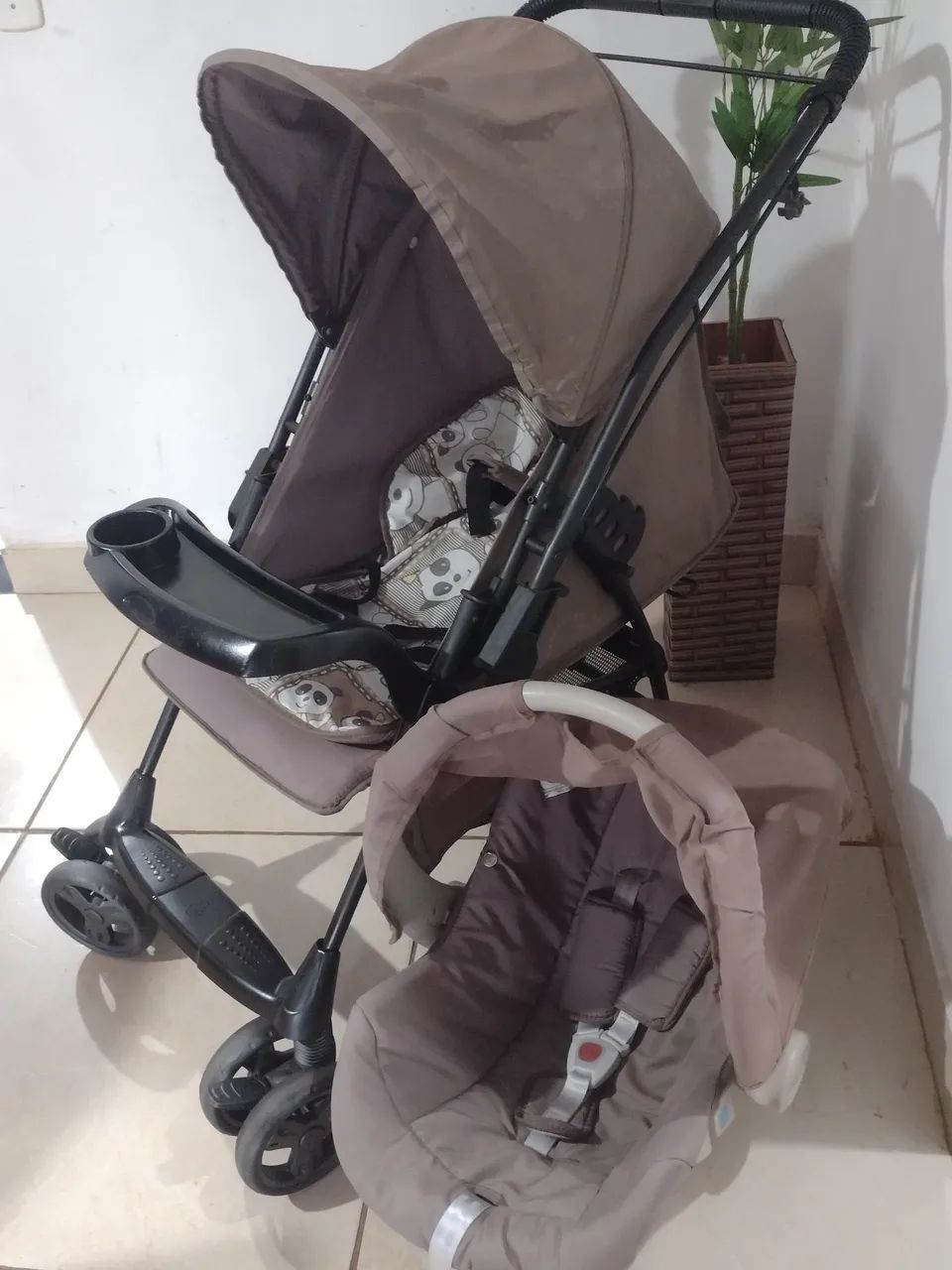 Carrinho com bebê conforto  - Foto 5