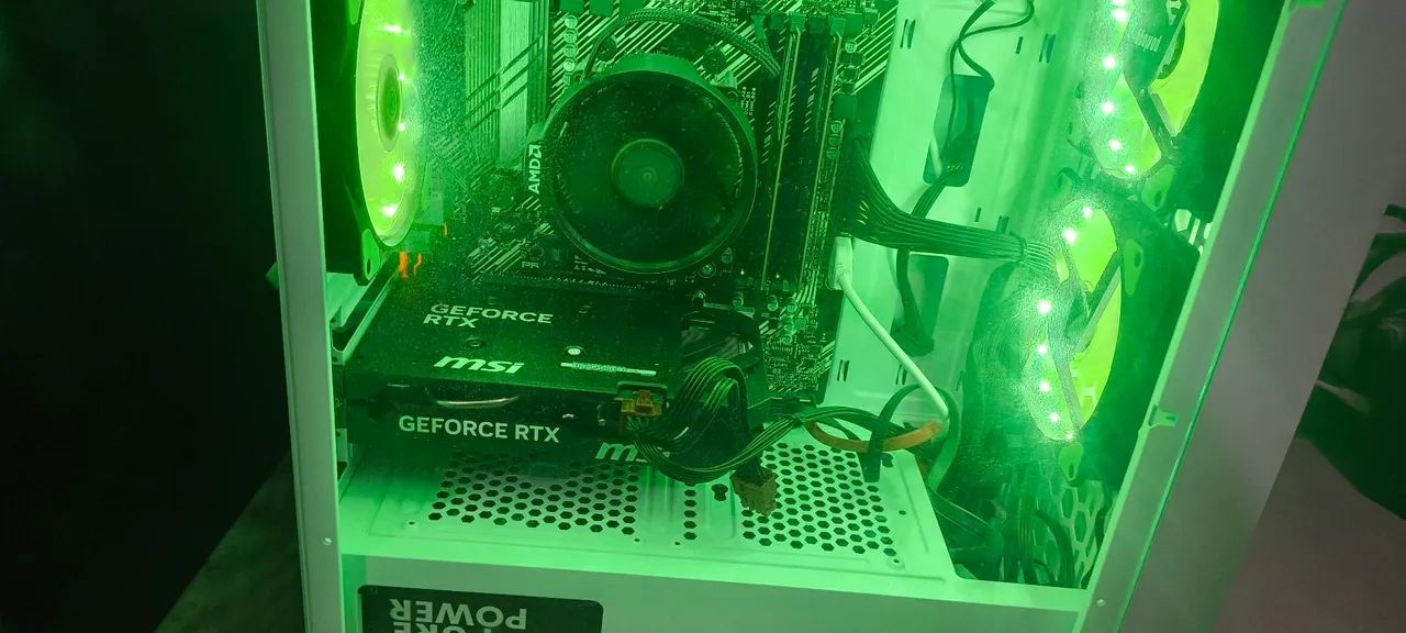 Rtx 5060 8gb com caixa 7 meses  - Foto 2