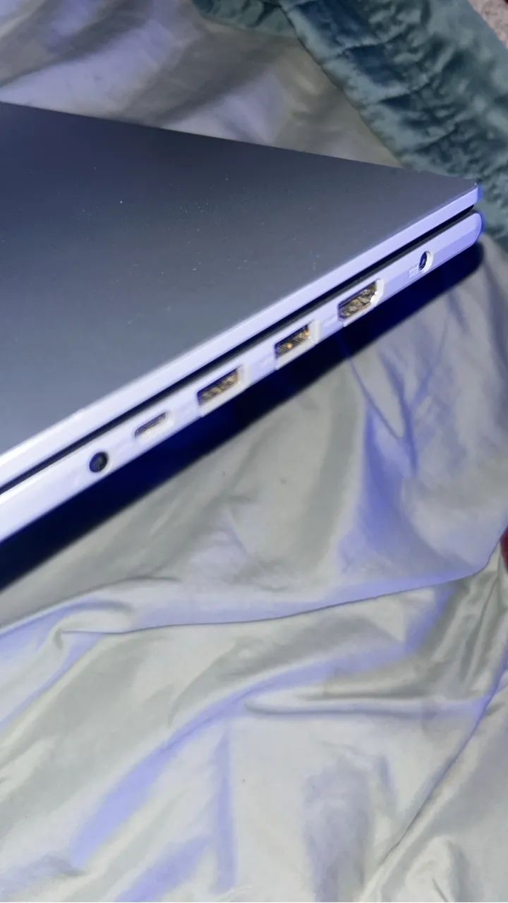 Notebook ASUS VivoBook 15 Intel Core i5 + Intel Iris Xe  - Foto 4
