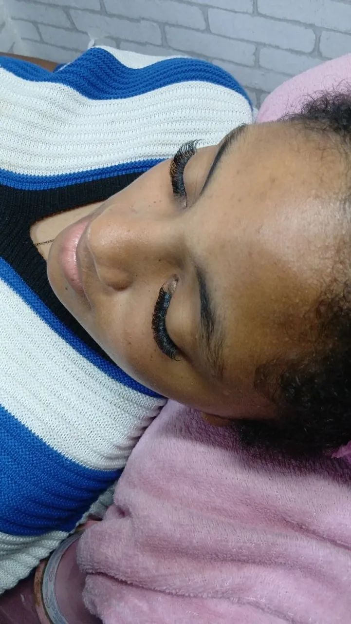 INGRID SOUSA Lash Designer - Foto 3